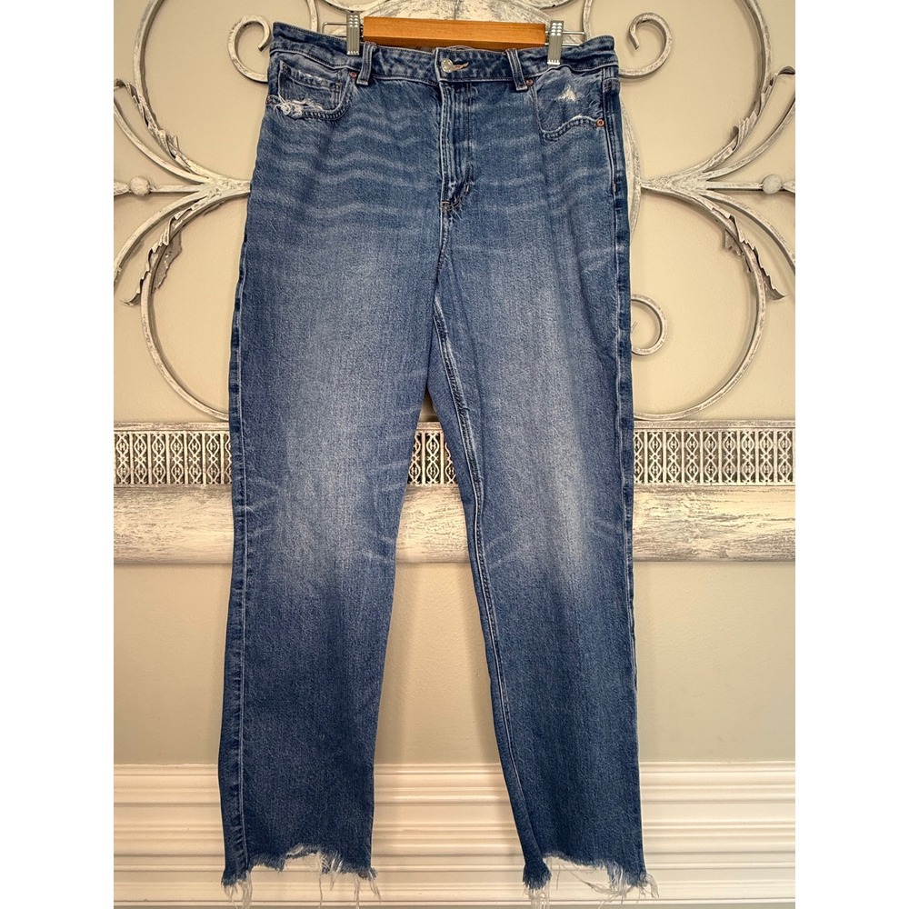 American Eagle Mom Jeans Womens 14 Medium Wash Strigid High Rise Raw Hem Denim